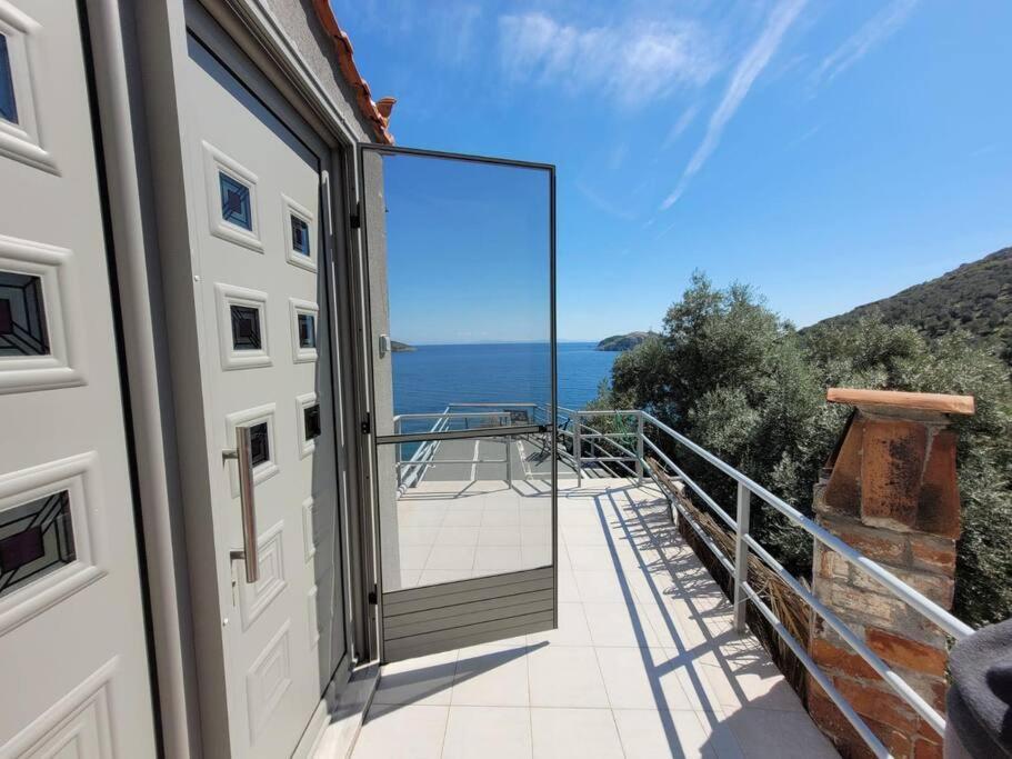 Ligonari Sea View Apartment Tarti Buitenkant foto